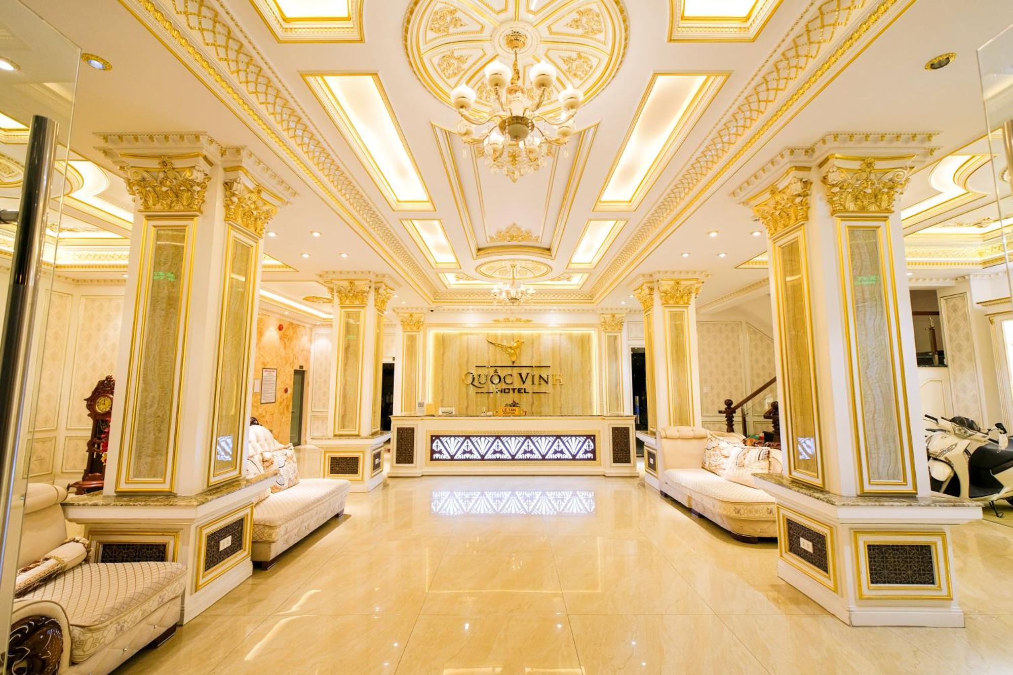 Quoc Vinh Hotel Rach Gia Esterno foto