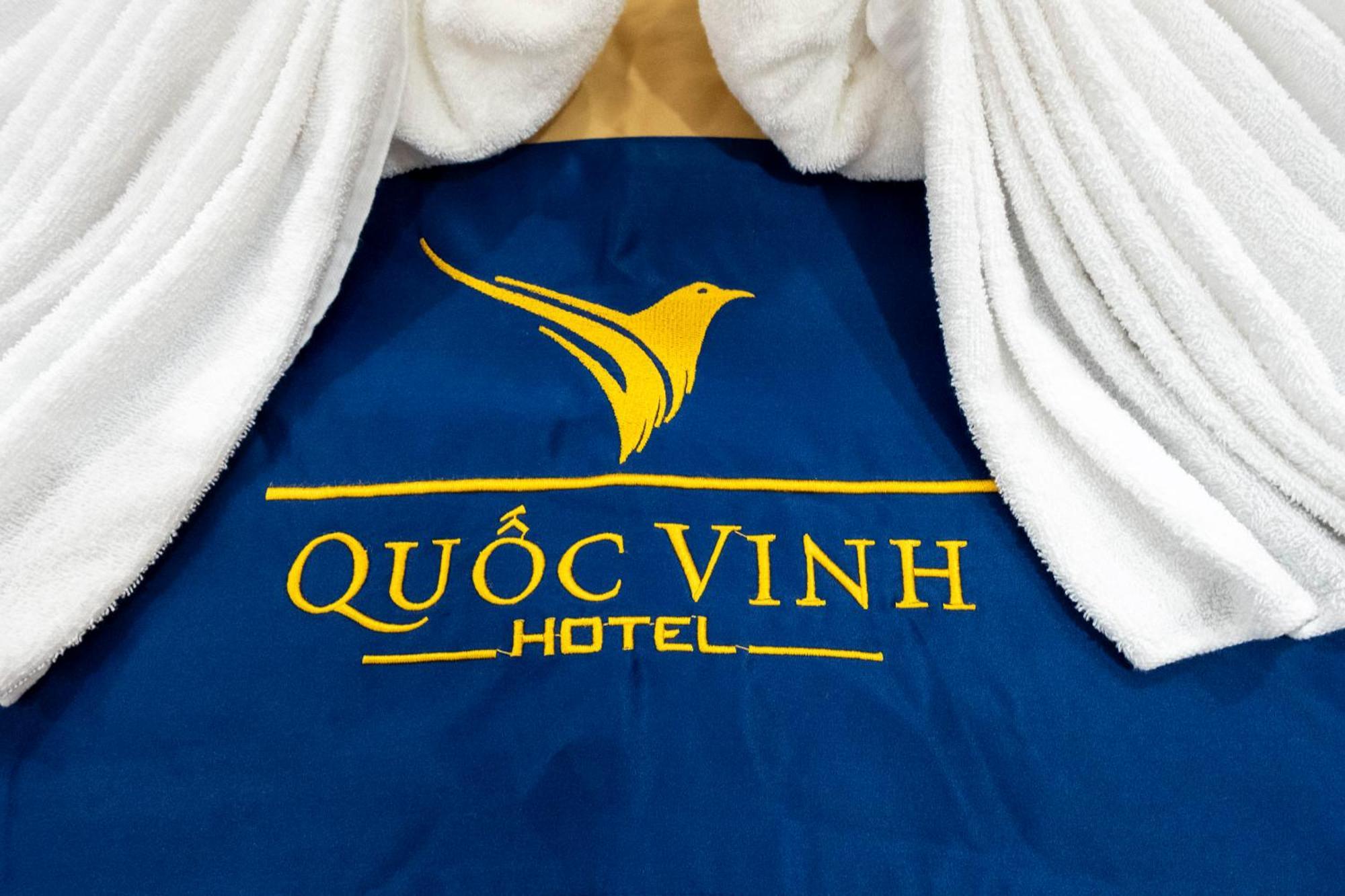 Quoc Vinh Hotel Rach Gia Esterno foto
