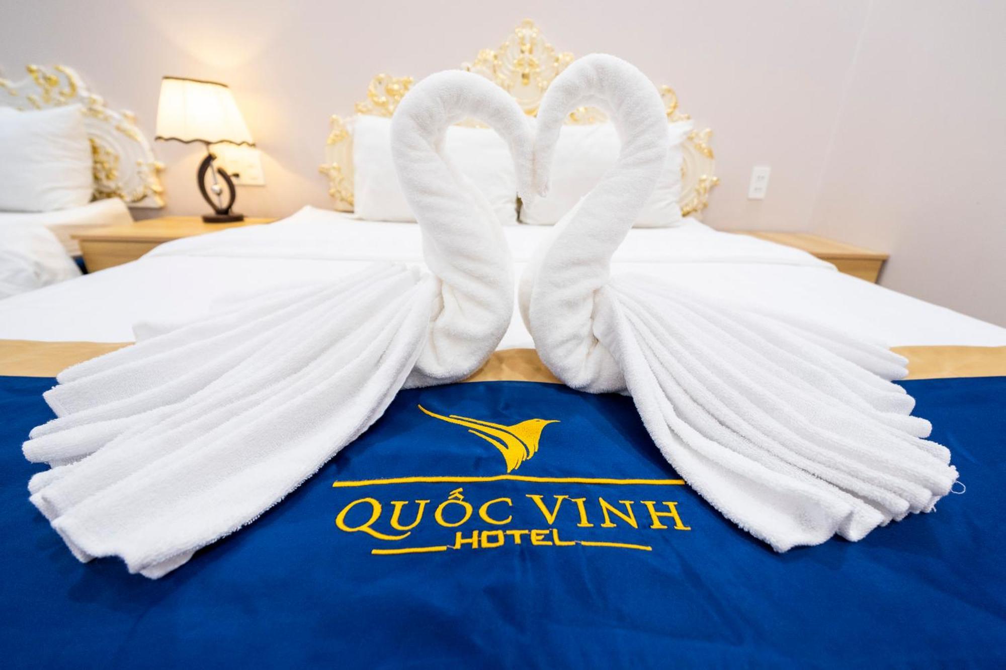 Quoc Vinh Hotel Rach Gia Esterno foto